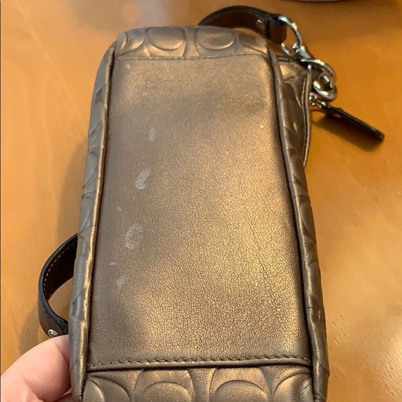 Bronze Coach purse! - Picture 3 of 4